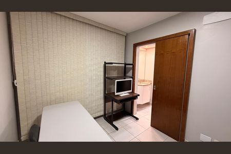suite 2 de apartamento à venda com 3 quartos, 79m² em Residencial Granville, Goiânia
