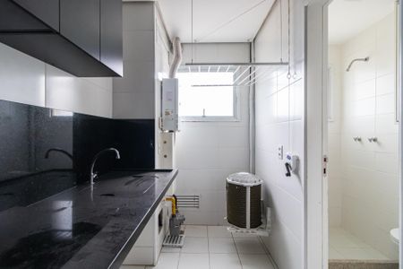Apartamento à venda com 150m², 3 quartos e 3 vagas Apartamento à venda com 150m², 3 quartos e 3 vagasÁrea de Serviço