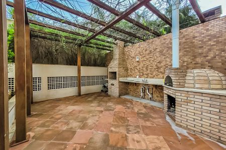 Apartamento para alugar com 150m², 2 quartos e 3 vagas