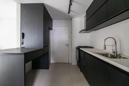 Apartamento para alugar com 150m², 2 quartos e 3 vagas