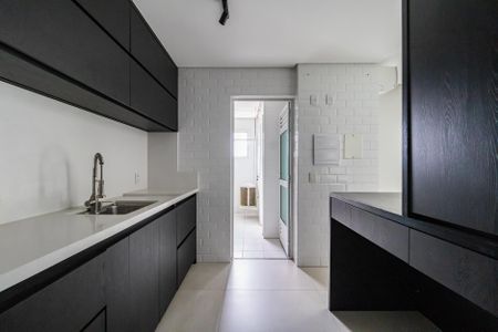 Apartamento para alugar com 150m², 2 quartos e 3 vagas