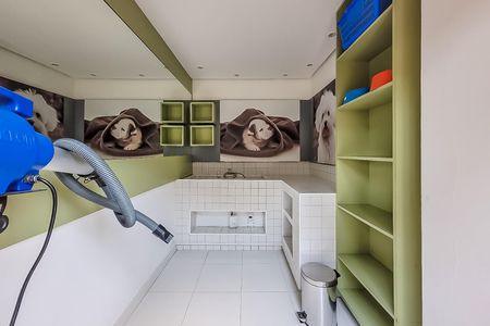 Apartamento à venda com 150m², 3 quartos e 3 vagas Apartamento à venda com 150m², 3 quartos e 3 vagasÁrea Comum