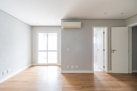 Apartamento para alugar com 150m², 2 quartos e 3 vagas