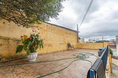 Casa à venda com 262m², 3 quartos e 5 vagas Casa à venda com 262m², 3 quartos e 5 vagasÁrea externa