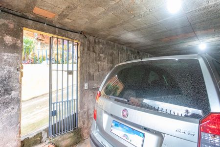 Casa à venda com 262m², 3 quartos e 5 vagas Casa à venda com 262m², 3 quartos e 5 vagasGaragem