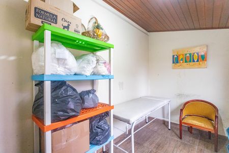Casa à venda com 262m², 3 quartos e 5 vagas Casa à venda com 262m², 3 quartos e 5 vagasEdicula