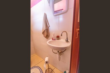 Casa à venda com 262m², 3 quartos e 5 vagas Casa à venda com 262m², 3 quartos e 5 vagasBanheiro de serviço