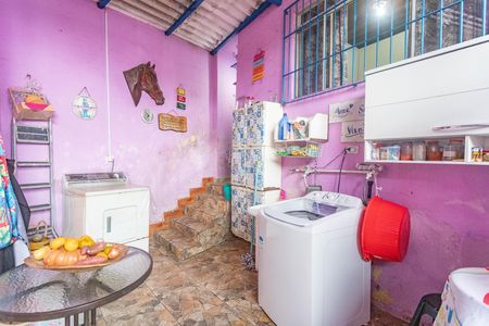 Casa à venda com 262m², 3 quartos e 5 vagas Casa à venda com 262m², 3 quartos e 5 vagasÁrea de serviço