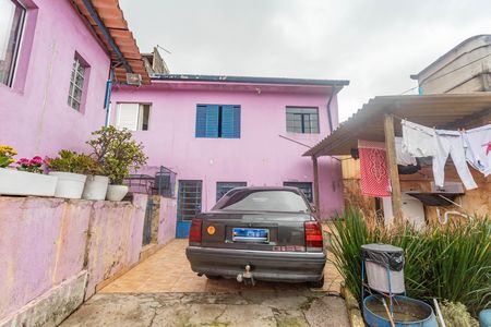 Casa à venda com 262m², 3 quartos e 5 vagas Casa à venda com 262m², 3 quartos e 5 vagasÁrea externa