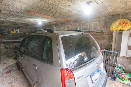Garagem  de casa à venda com 3 quartos, 262m² em Centro, Diadema