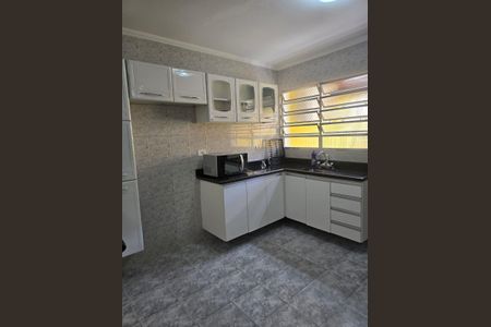 Cozinha de casa para alugar com 2 quartos, 90m² em Vila Paulistana, São Paulo