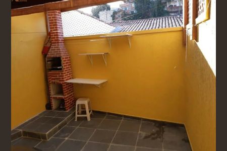 Casa para alugar com 90m², 2 quartos e 2 vagas