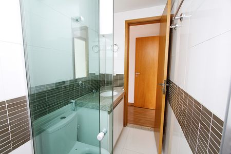 Apartamento para alugar com 64m², 3 quartos e 2 vagasBanheiro Social