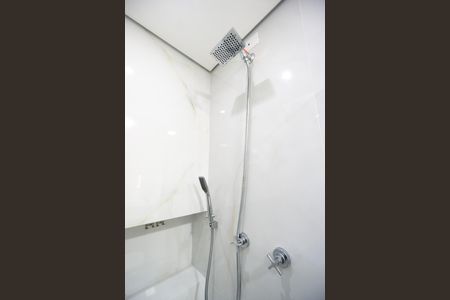 Apartamento à venda com 74m², 2 quartos e 1 vaga Apartamento à venda com 74m², 2 quartos e 1 vagaChuveiro