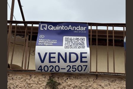 Placa instalada de casa à venda com 2 quartos, 120m² em Vila Prudente, São Paulo