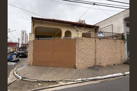 Fachada de casa à venda com 2 quartos, 120m² em Vila Prudente, São Paulo