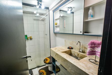 Apartamento à venda com 64m², 2 quartos e 1 vaga Apartamento à venda com 64m², 2 quartos e 1 vagaBanheiro