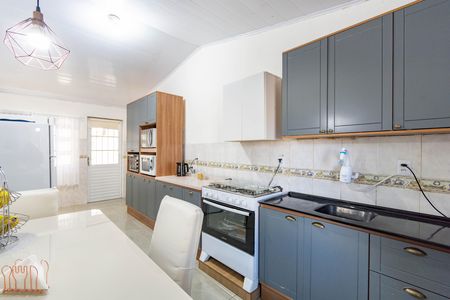 Casa à venda com 130m², 3 quartos e sem vaga