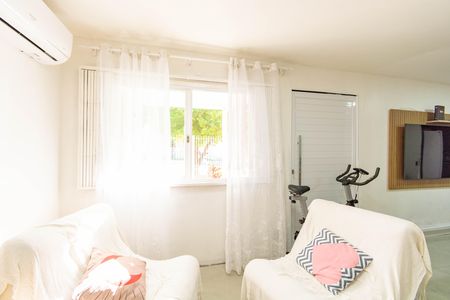 Casa à venda com 3 quartos, 130m² em Harmonia, Canoas