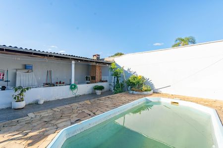 Casa à venda com 130m², 3 quartos e sem vaga