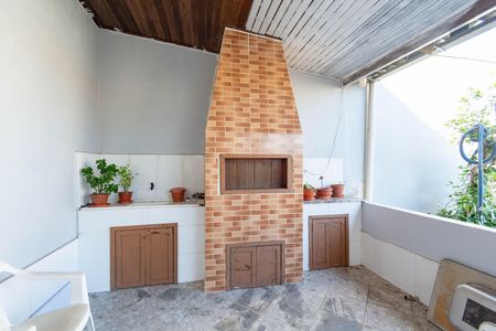Casa à venda com 130m², 3 quartos e sem vaga