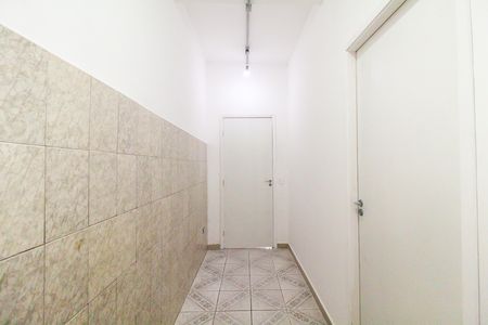 Corredor de casa para alugar com 1 quarto, 35m² em Jardim Camargo Novo, São Paulo