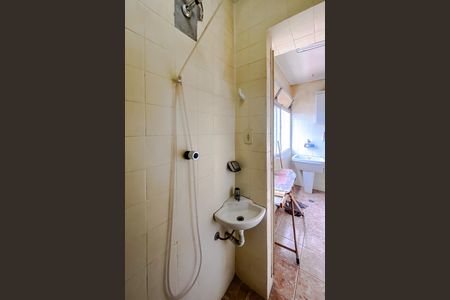 Apartamento à venda com 75m², 3 quartos e 1 vaga Apartamento à venda com 75m², 3 quartos e 1 vagaBanheiro de serviço