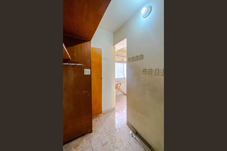 Apartamento à venda com 75m², 3 quartos e 1 vaga Apartamento à venda com 75m², 3 quartos e 1 vagaQuarto de Serviço