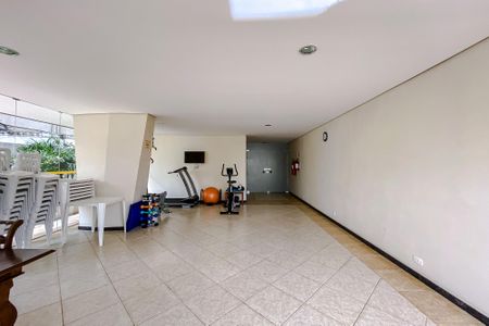 Apartamento à venda com 75m², 3 quartos e 1 vaga Apartamento à venda com 75m², 3 quartos e 1 vagaÁrea comum - Academia