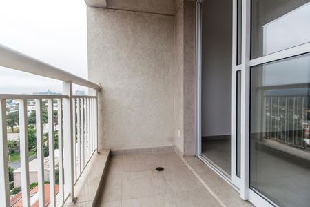 Apartamento à venda com 51m², 2 quartos e 1 vaga Apartamento à venda com 51m², 2 quartos e 1 vagaVaranda