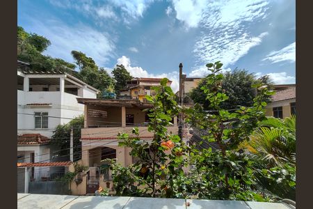 Casa à venda com 340m², 4 quartos e 1 vaga Casa à venda com 340m², 4 quartos e 1 vagaVista do Terraço