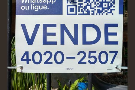 Casa à venda com 340m², 4 quartos e 1 vaga Casa à venda com 340m², 4 quartos e 1 vagaPlaca
