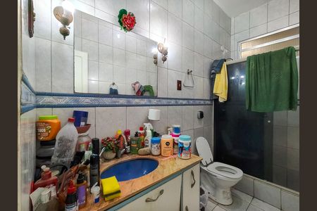 Casa à venda com 340m², 4 quartos e 1 vaga Casa à venda com 340m², 4 quartos e 1 vagaBanheiro Corredor