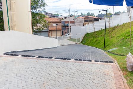Apartamento para alugar com 32m², 2 quartos e sem vaga Apartamento para alugar com 32m², 2 quartos e sem vagaÁrea comum - Estacionamento