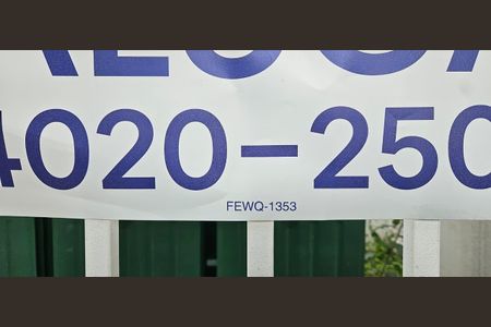 Apartamento para alugar com 32m², 2 quartos e sem vaga Apartamento para alugar com 32m², 2 quartos e sem vagaPlaca instalada na grade da fachada do condomínio - Código da placa: FEWQ-1353