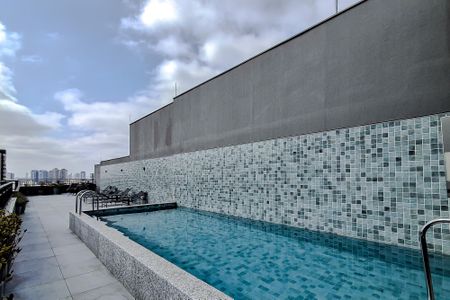 Studio para alugar com 27m², 1 quarto e sem vagaÁrea comum - Piscina