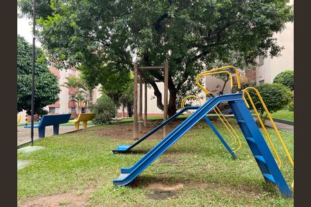 Apartamento à venda com 45m², 2 quartos e 1 vaga Apartamento à venda com 45m², 2 quartos e 1 vagaÁrea Comum