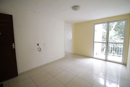 Sala de apartamento à venda com 3 quartos, 60m² em Jacarepaguá, Rio de Janeiro