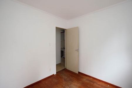 Quarto 1 de apartamento para alugar com 2 quartos, 45m² em Conjunto Habitacional Jova Rural, São Paulo