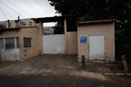 Apartamento para alugar com 45m², 2 quartos e 1 vaga Apartamento para alugar com 45m², 2 quartos e 1 vagaFachada / Placa