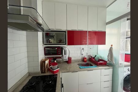 Apartamento à venda com 52m², 2 quartos e 1 vaga Apartamento à venda com 52m², 2 quartos e 1 vagaCozinha