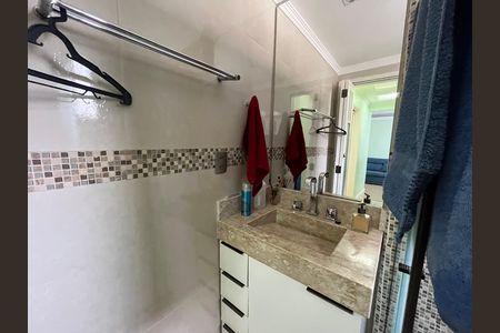Apartamento à venda com 52m², 2 quartos e 1 vaga Apartamento à venda com 52m², 2 quartos e 1 vagaBanheiro