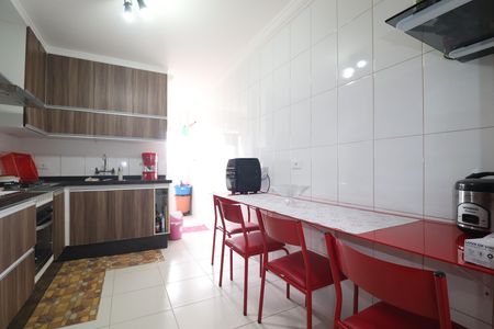Apartamento à venda com 92m², 3 quartos e 2 vagasCozinha