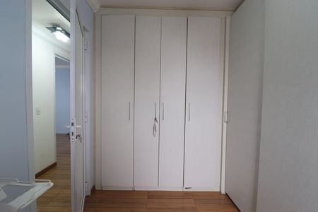 Apartamento à venda com 92m², 3 quartos e 2 vagasQuarto 2