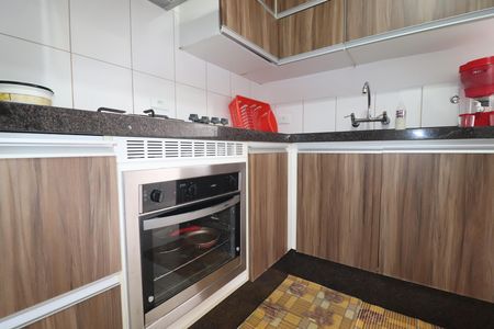Apartamento à venda com 92m², 3 quartos e 2 vagasCozinha