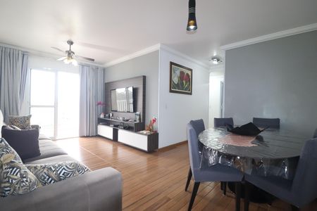 Apartamento à venda com 92m², 3 quartos e 2 vagasSala