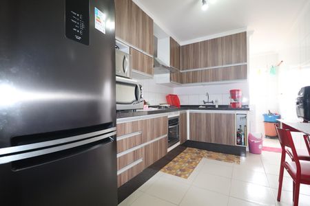 Apartamento à venda com 92m², 3 quartos e 2 vagasCozinha