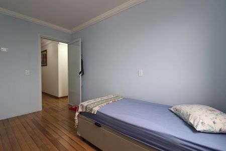Apartamento à venda com 92m², 3 quartos e 2 vagasQuarto 3