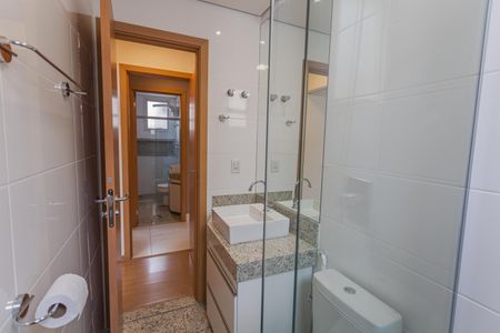 Apartamento para alugar com 172m², 2 quartos e 2 vagasBanheiro da Suíte
