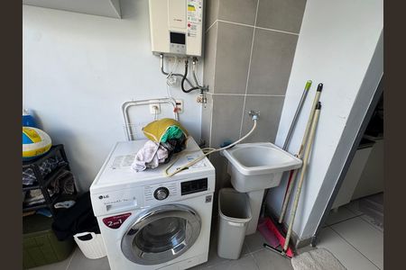 Apartamento à venda com 48m², 2 quartos e 1 vaga Apartamento à venda com 48m², 2 quartos e 1 vagaÁrea de Serviço